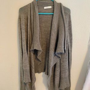 Abercrombie brown super super soft cardigan. Like butter size xs/s $12